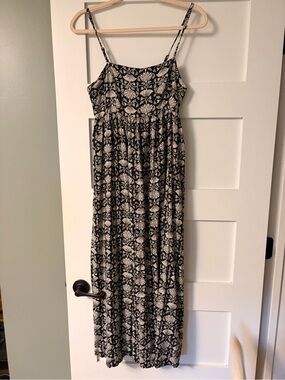 NATURAL LIFE Black and Cream Floral Spaghetti-Strap Maxi Dress